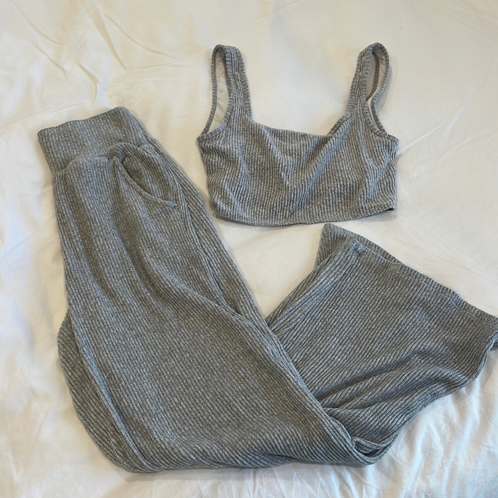 A&F lounge set